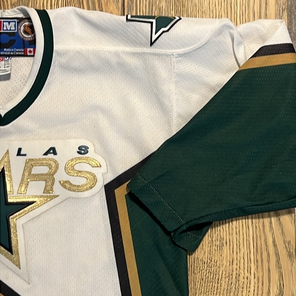 Dallas Stars Jersey - Size Boys L/XL - Picture 2 of 10